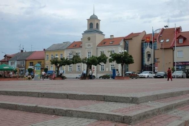 Mieszkańcy Łomży oraz gmin Piątnica i Nowogród mogą głosować w ankiecie dotyczącej Strategii Rozwoju Łomżyńskiego Obszaru Funkcjonalnego.