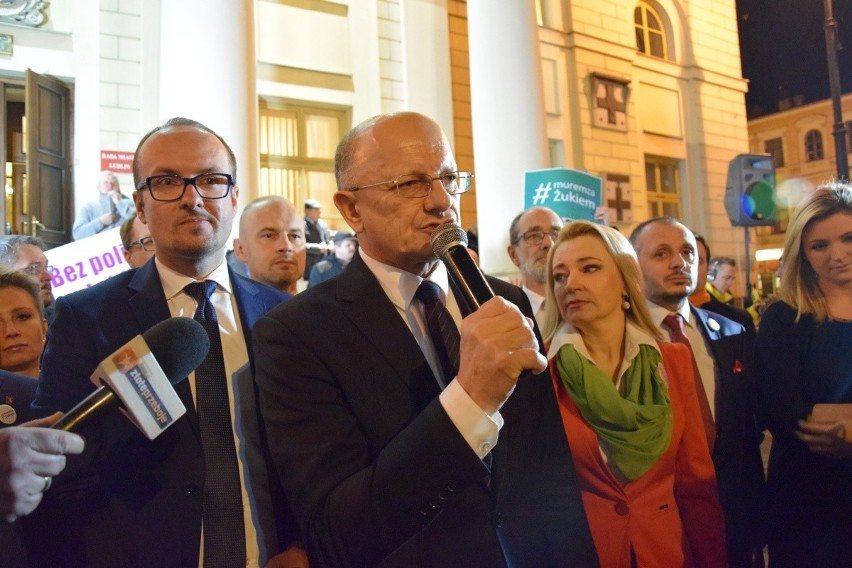 Pikieta poparcia dla Krzysztofa Żuka, prezydenta Lublina (ZDJĘCIA, WIDEO)