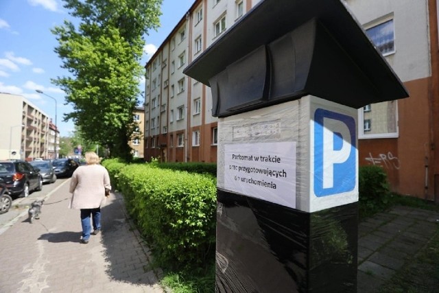 Za uchwałą parkingową w Katowicach opowiedziało się 23 radnych.
