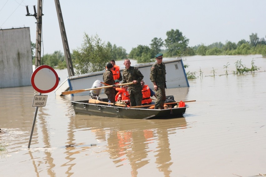 Powódź 2010 roku w gminie Gorzyce. Druga fala - ZOBACZ ZDJĘCIA. Część 2