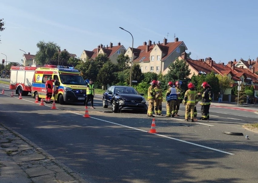 Kolizja na alei Witosa w Opolu. 500-złotowy mandat dla sprawcy