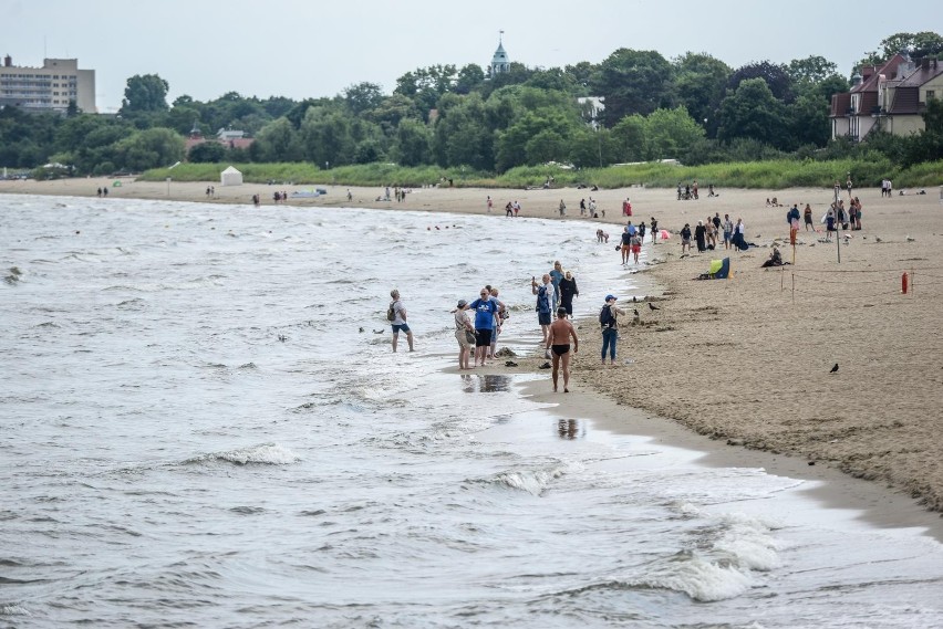Temperatura wody w Bałtyku śledzi temperaturę powietrza....