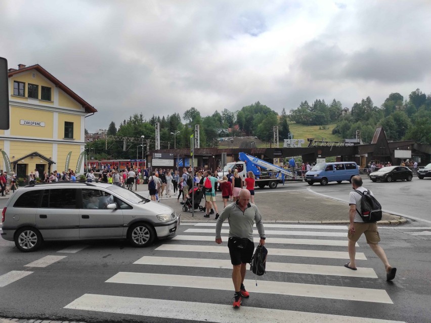 Zakopane. Od wtorku rozpoczną się prace przy rondzie Armii Krajowej. Zacznie się od frezowania nawierzchni