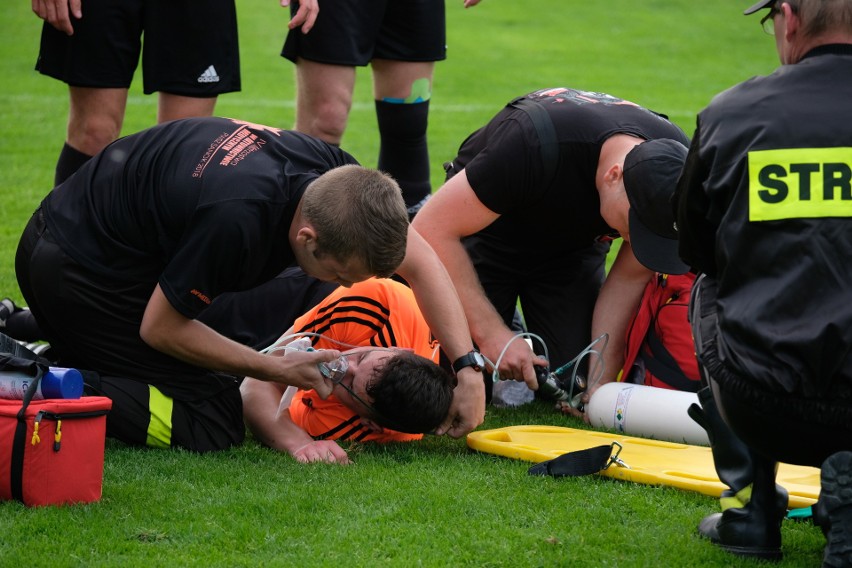 4 liga podkarpacka. Ważne trzy punkty zostały w Stubnie. Piast Tuczempy przegrał 0:2 [RELACJA, ZDJĘCIA]