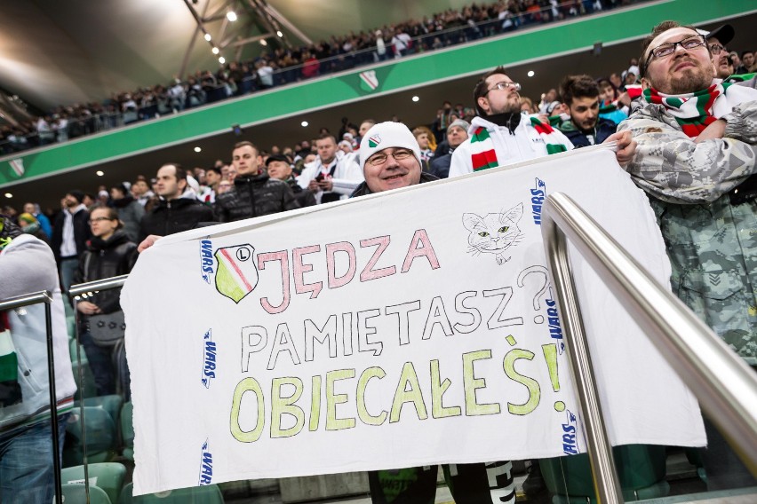 Kibice na meczu Legia Warszawa - Wisła Kraków