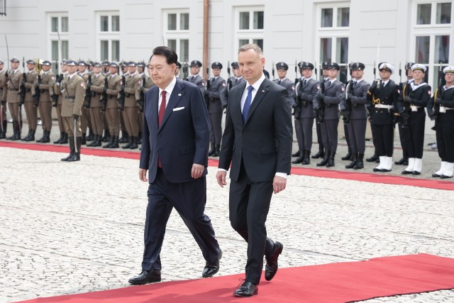 Prezydent Andrzej Duda spotkał się z prezydentem Korei Południowej Jun Suk-jolem.