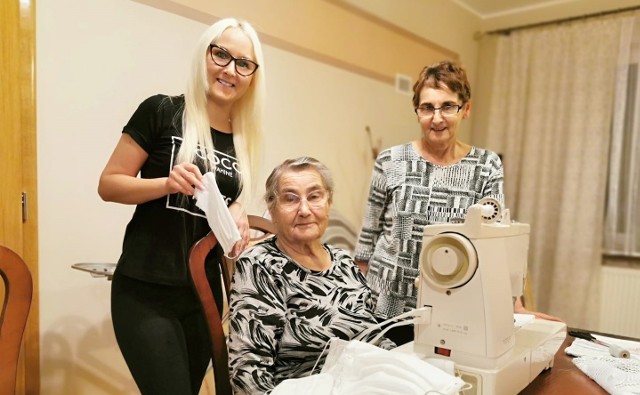 Na zdjęciu Patrycja Śliwa z mamą i 86-letnią babcią Irenką.
