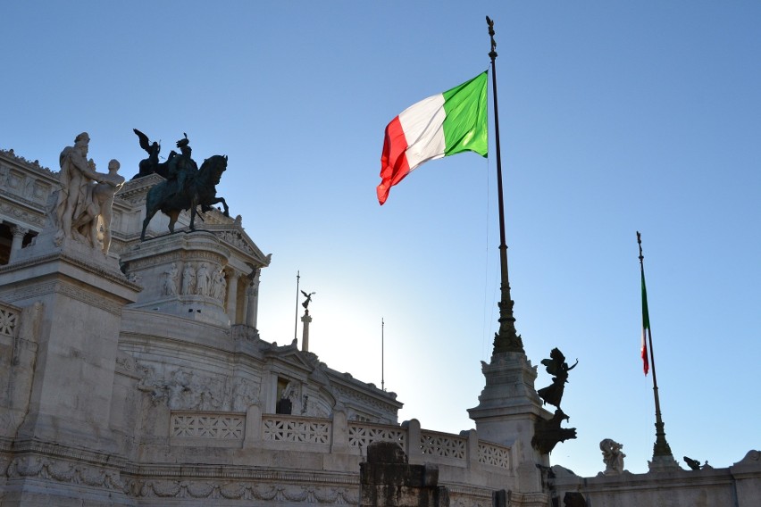 W niedzielę odbywają się wybory parlamentarne we Włoszech.