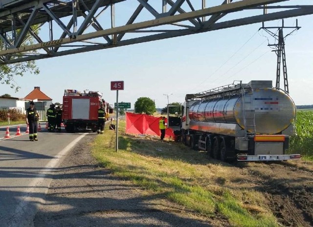 Do wypadku doszło pod taśmociągiem na drodze krajowej 45 Opole-Krapkowice.