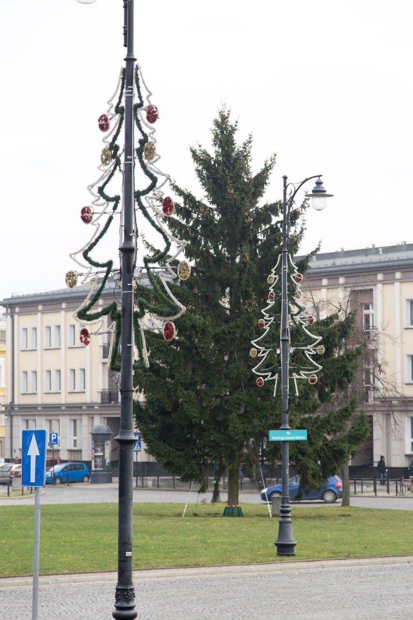 Rondo Lussy też nabierze świątecznego wyglądu. Na latarniach...