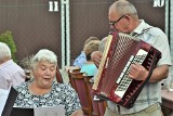 Oświęcim. Seniorzy także uczcili święto miasta. Była muzyka i śpiew