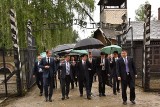 Przewodniczący chińskiego parlamentu oddał hołd ofiarom obozu Auschwitz-Birkenau