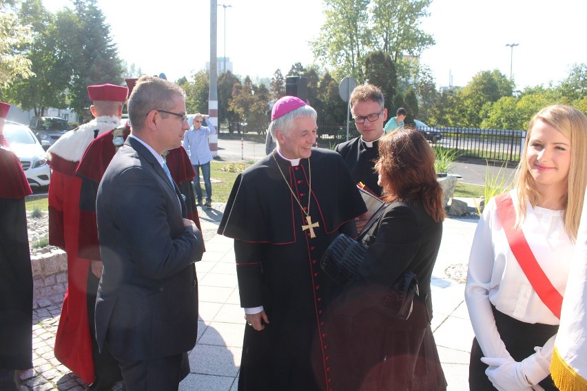 Pomnik Jerzego Kukuczki w Katowicach