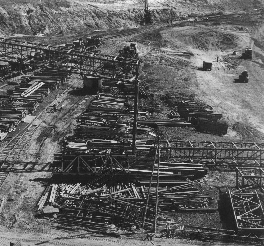 Budowa kopalni Moszczenica trwała 10 lat, pochłonęła wiele...