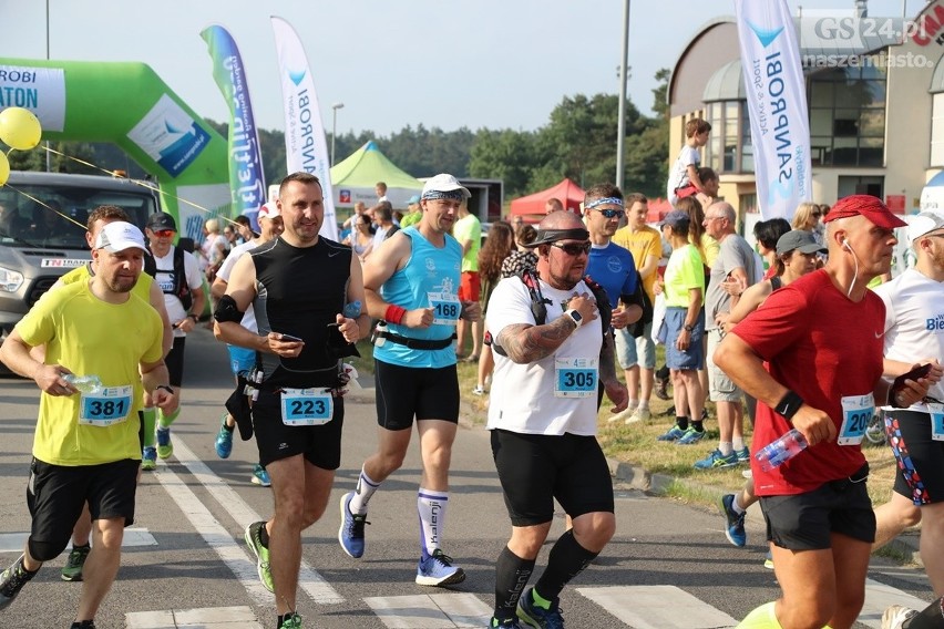 Maraton Szczeciński 2018: pół tysiąca biegaczy! [DUŻO ZDJĘĆ, WIDEO]