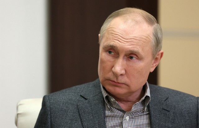 Władimir Putin chce testować na sobie nową szczepionkę przeciwko Covid-19