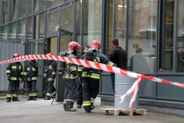 Ewakuacja studentów na Politechnice Wrocławskiej