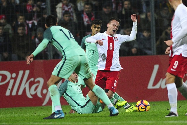 Sebastian Milewski (nr 8) był najlepszym zawodnikiem w polskiej drużynie.