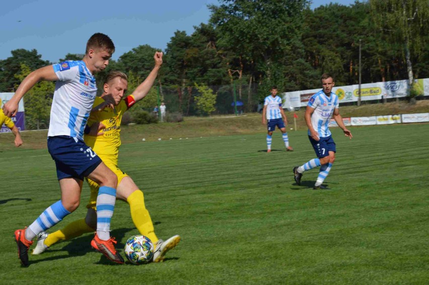 Piłkarze Lechii Zielona Góra przegrali 1:4 ze Świtem Skolwin...