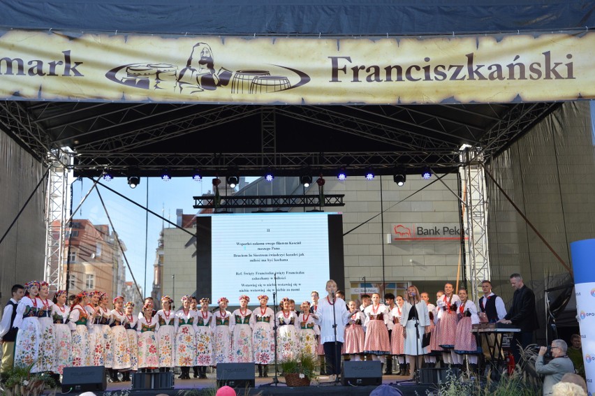 Franciszkanie zapraszają na jarmark w sobotę i niedzielę.