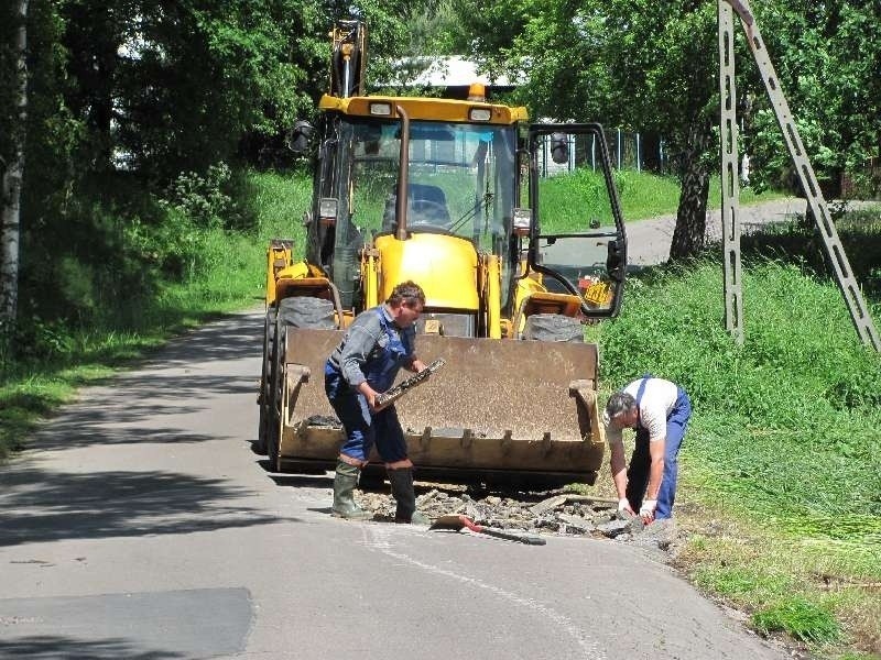 Powódź 2013: Ubezpieczenie od powodzi? Na odszkodowanie za powódź trzeba sobie poczekać