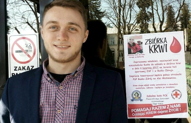 Na wtorkową zbiórkę krwi dla chorego Kubusia Kozioła zaprasza Edgar Kobos, przewodniczący samorządu uczniowskiego buskiego "ekonomika".