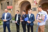 Wybory 2020. Młodzieżówki Konfederacji i Lewicy zachęcają do głosowania na Rafała Trzaskowskiego