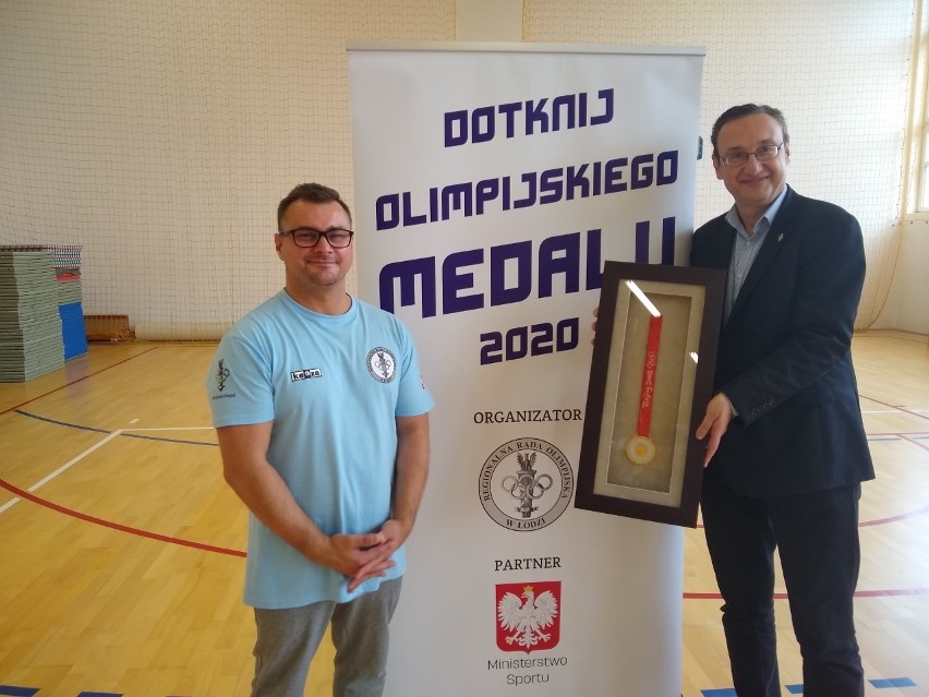 „Dotknij olimpijskiego medalu”. Spotkaniem z Leszkiem  Blanikiem