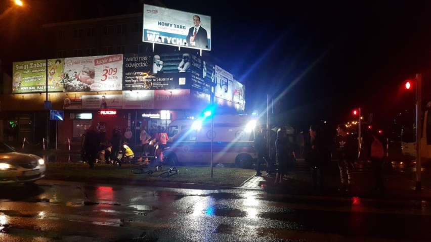Nowy Targ. Dwie osoby potrącone przez samochód [ZDJĘCIA]