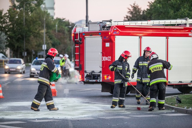 Na miejscu pojawiło się czternaście zastępów straży.