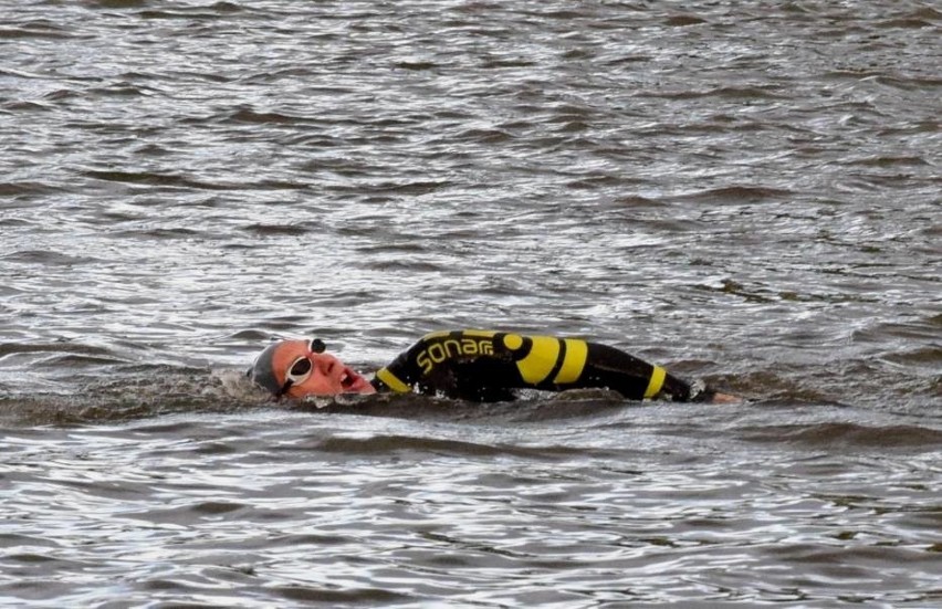 Castle Triathlon Malbork. Zawodnicy pytają, czy zagrażają im...