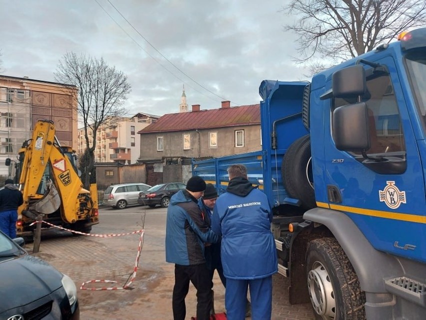 Wodociągi Białostockie naprawiają instalacje po mrozach....