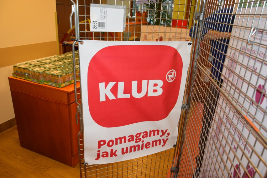 Finał akcji "Pomagamy jak umiemy" na Pomorzu. Do naszego województwa trafiło od klientów sklepów Rossmann prawie 400 tys. zł wsparcia