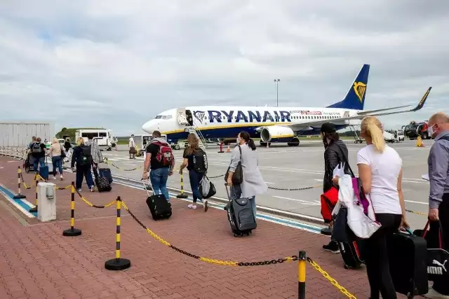 28 marca był ostatnim dniem, kiedy Ryanair wykonał lot z Bydgoszczy do Dublina. Jeden z pasażerów: „Samolot miał pełne obłożenie, ale widać Afryka ważniejsza”.