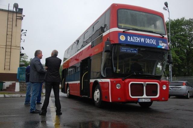 Piętrowy autobus Troliga Sirius ma wozić pasażerów do końca sierpnia 2014.