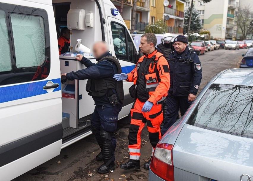 Derby Przemyśla 2022. Intensywne poszukiwania kiboli, którzy brali udział w bitwie z policjantami w Przemyślu