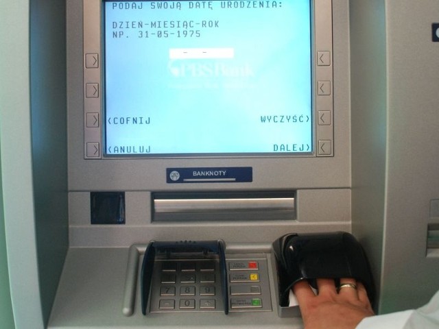 PBS z Sanoka jako pierwszy udostępnił bankomaty biometrycznePodkarpacki Bank Spółdzielczy z siedzibą w Sanoku udostępnił klientom bankomaty z funkcją weryfikacji danych biometrycznych.