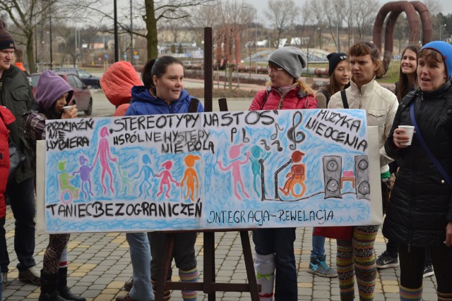 Utopili Marzannę pełną stereotypów w nurtach Kucelinki