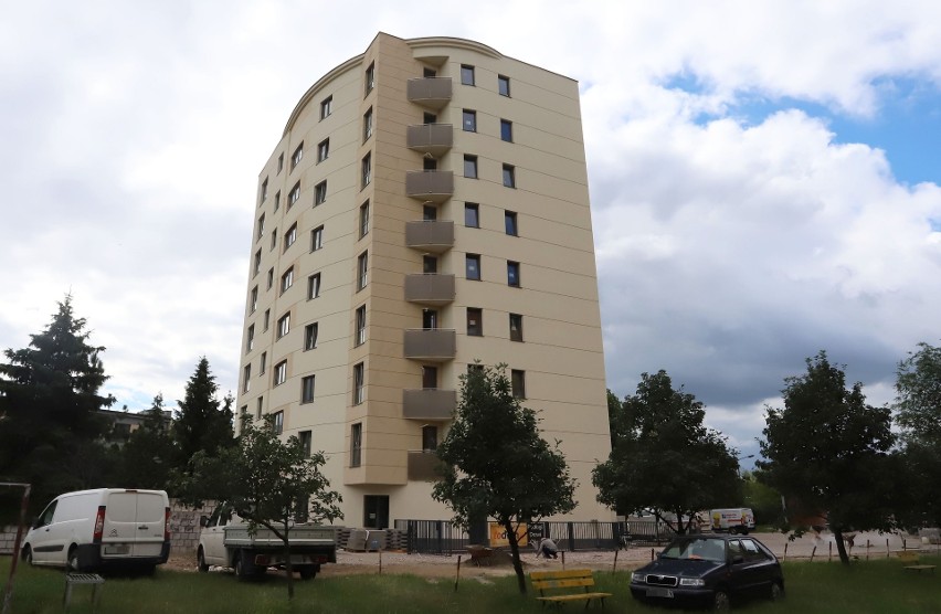 Na radomskich Plantach powstały ciekawe architektonicznie apartamentowce. Zobacz zdjęcia