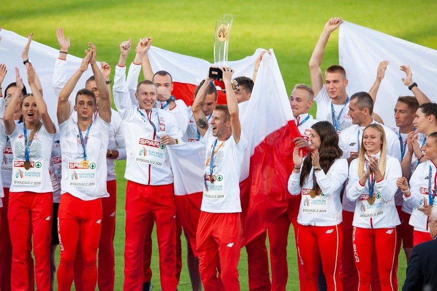 Polska po raz pierwszy w historii została Drużynowym...