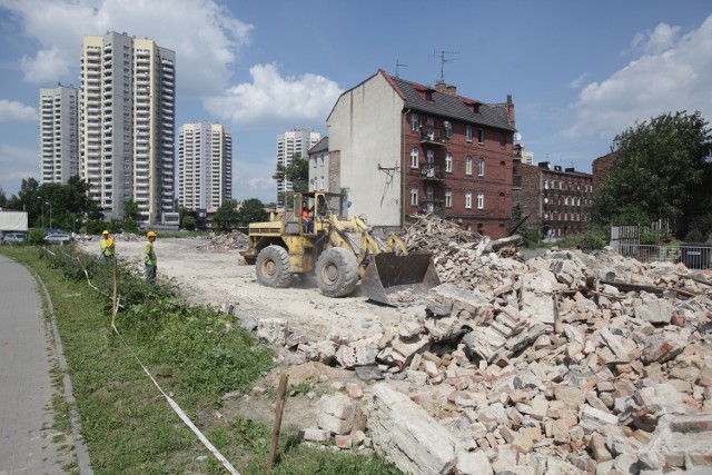 Elewator w Katowicach zmienił się w gruzy