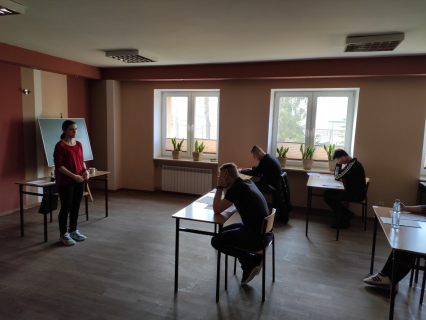 Próbna matura w Powiatowym Zespole Szkół w Bodzentynie