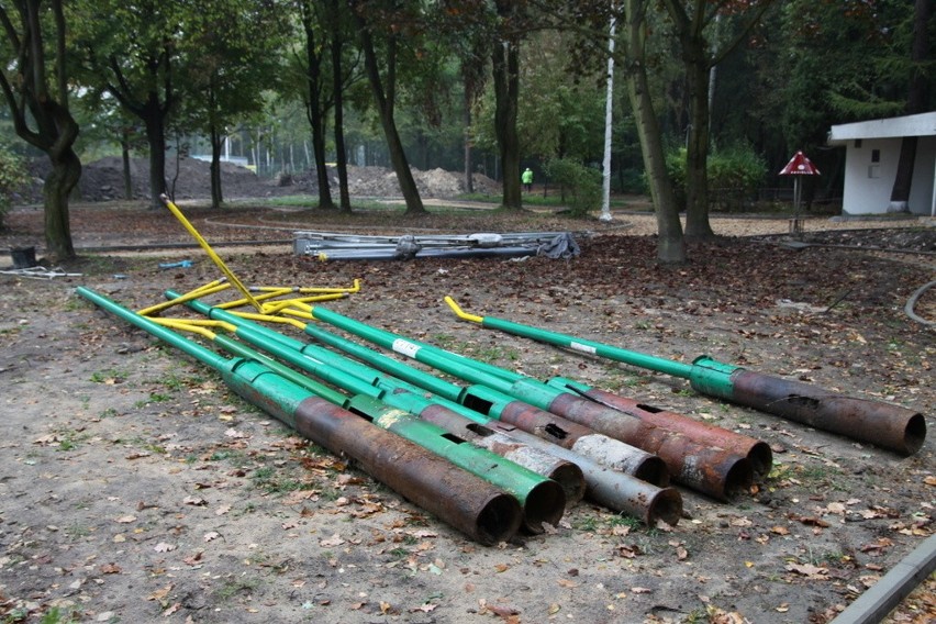 Ogród jordanowski w Parku Kuronia w Kazimierzu Górniczym ma...