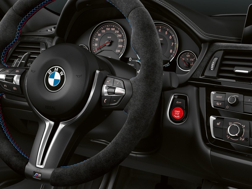 BMW M3 CS...