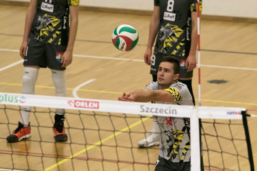 Premierowe zwycięstwo Stalpro Błyskawicy Szczecin w II lidze [GALERIA]