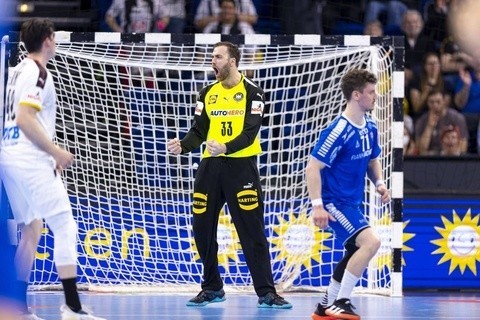Andreas Wolff z Łomży Vive Kielce podczas meczu Niemcy - Wyspy Owcze w Kilonii.