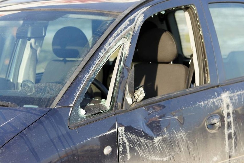 Zderzenie aut na rondzie w Kaliszu