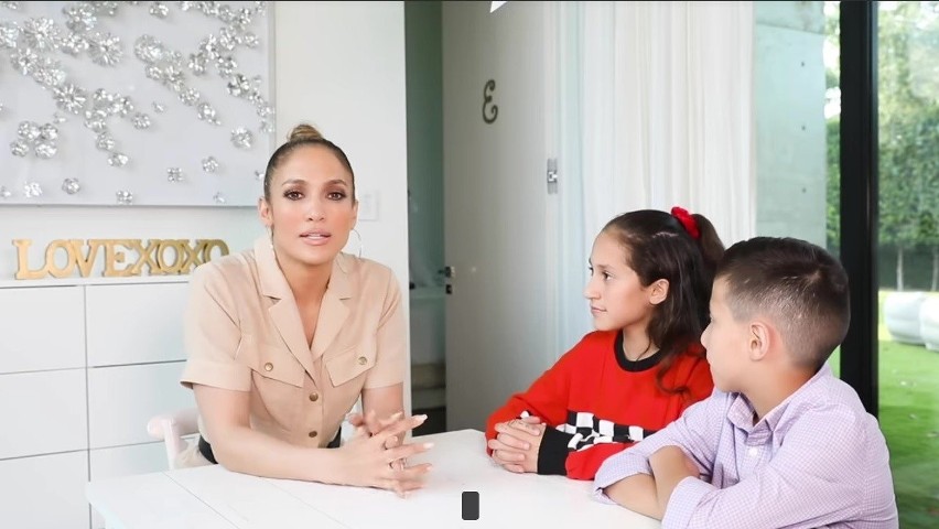 Córka Jennifer Lopez zachwyciła internautów swoim głosem! Rośnie nowa gwiazda?