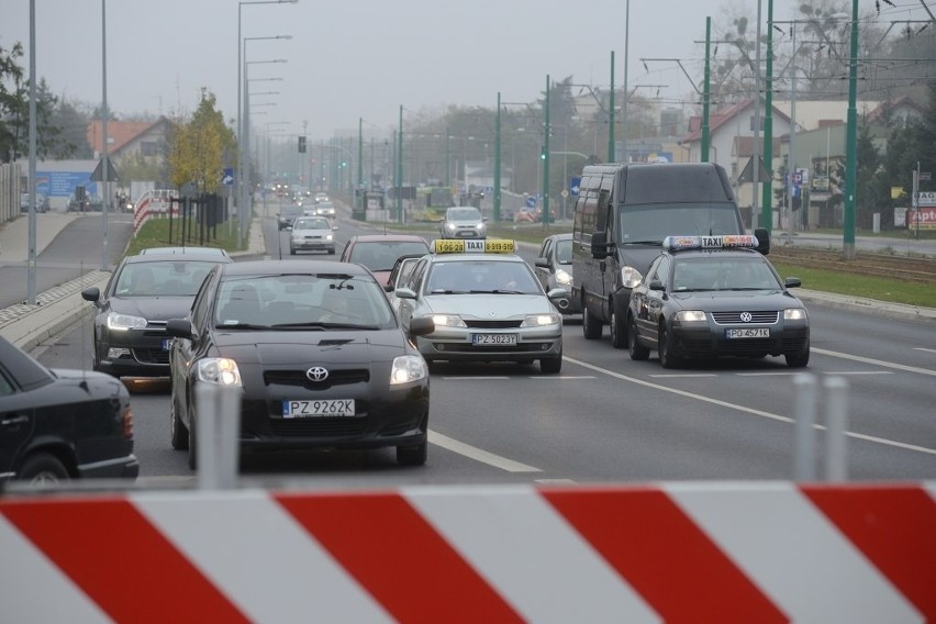 Dojazd na cmentarze 1 listopada w Poznaniu: Duże...