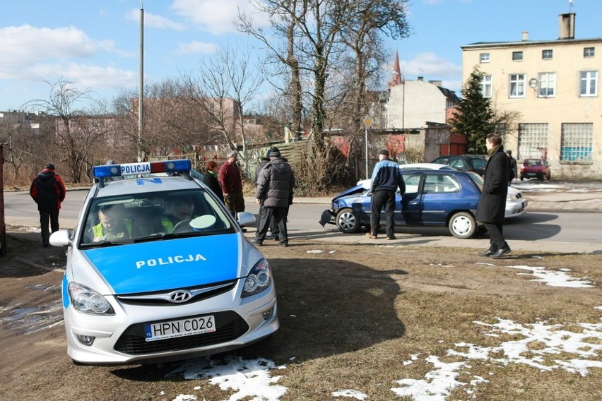 Kolizja na Dąbrówki w Słupsku
Kolizja na Dąbrówki w Słupsku